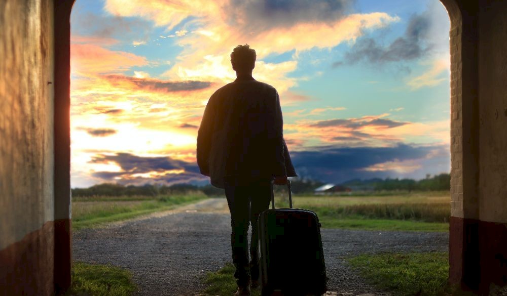 We have all dreamt of relocating and starting a new adventure - the hardest part is to make the first step…..