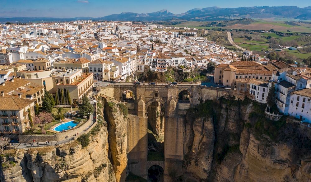 Discover Ronda - A journey through time and nature