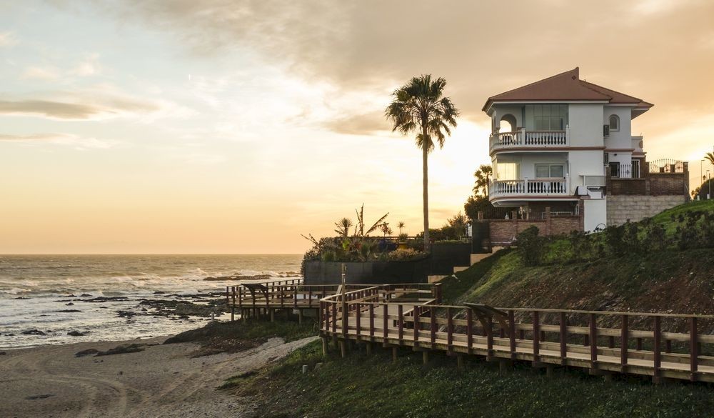 What It's Like to Live in Costa del Sol