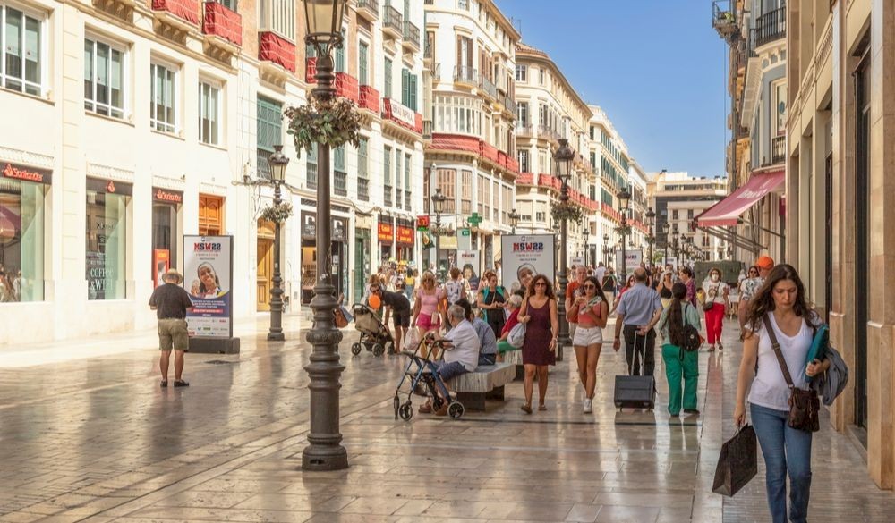 The Advantages and Disadvantages of Living in Costa del Sol