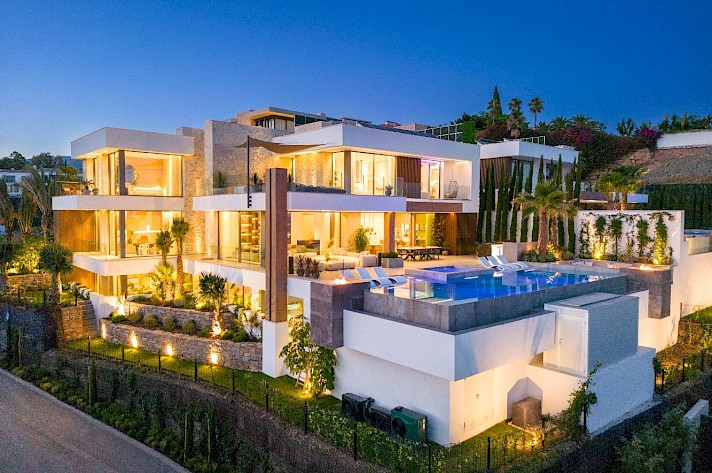 Opulent  Villa Situated Majestically on the Hills of La Quinta