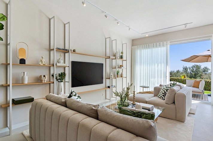 Stunning Refurbished Townhouse in La Quinta