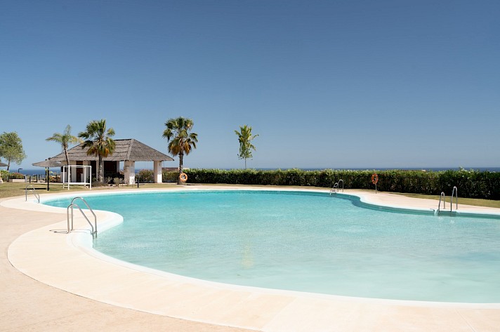 Exclusive Apartment in Mirador de Estepona Hills, Altos de Estepona