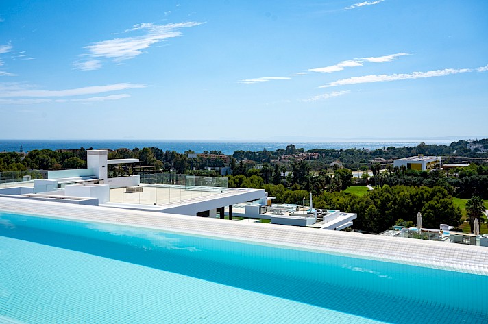 New Duplex Penthouse in Marbella East with Sea Views