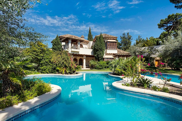 La Zagaleta Traditional Spanish &amp; Elegant Villa