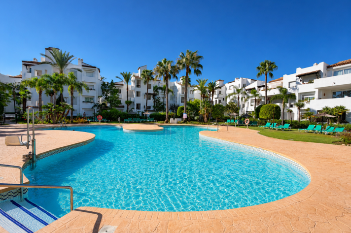 Fantastic 3-Bedroom Ground Floor Apartment in Costalita, Estepona